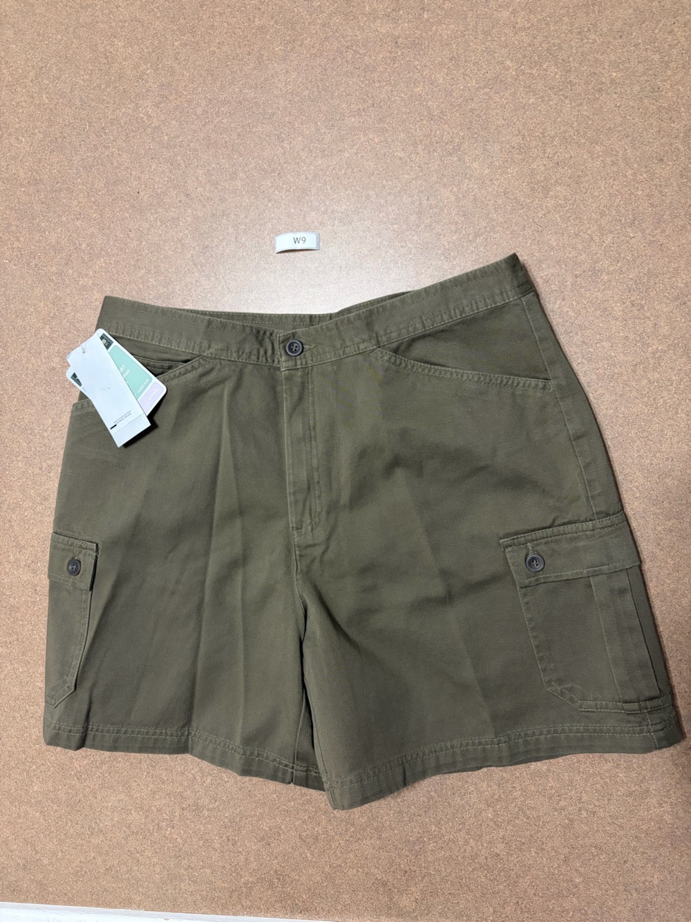NWT Dockers Recode Olive Green Utility Shorts for Women - Size 12